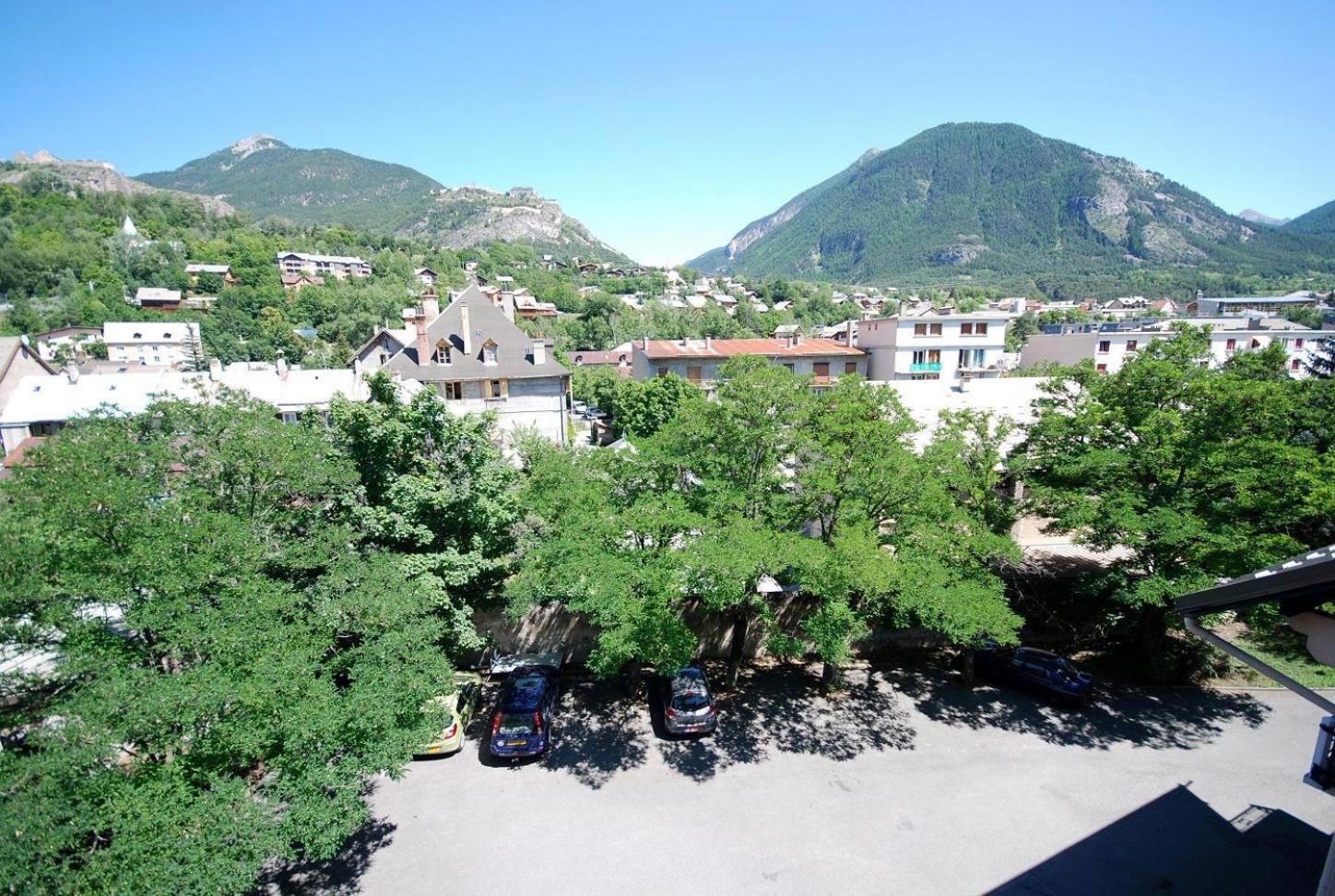 Hôtel De Paris Briançon Exterior foto